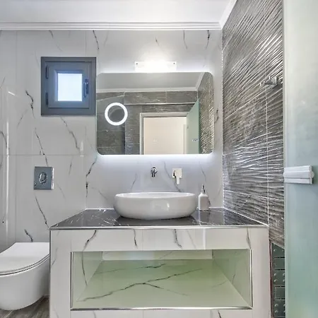 Mandala Seafront Szálloda Laganász