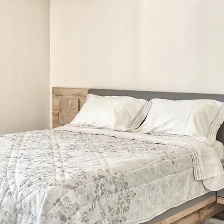 Mandala Seafront מלון 3*