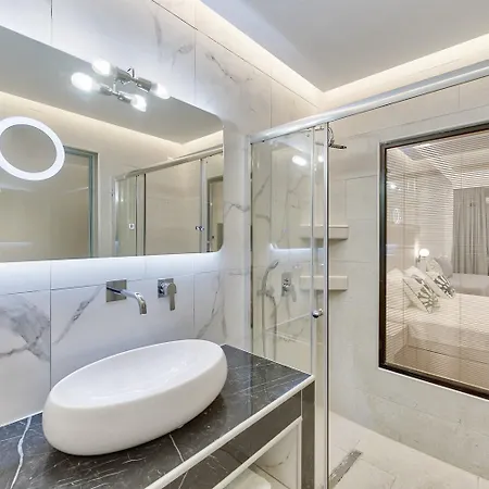 Hotel Mandala Seafront