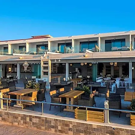 Hotel Mandala Seafront