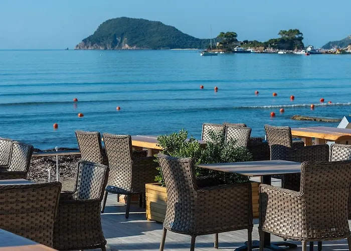 Mandala Seafront 3*
