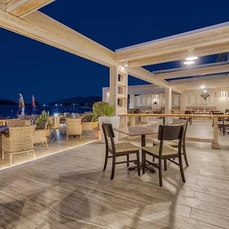 Mandala Seafront Szálloda 3*