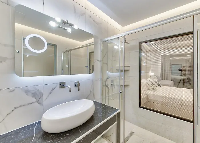 Hotel Mandala Seafront