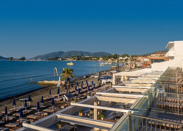 Ξενοδοχείο Mandala Seafront 3*