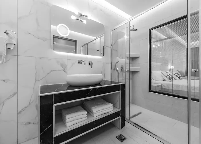 Mandala Seafront Ξενοδοχείο 3*